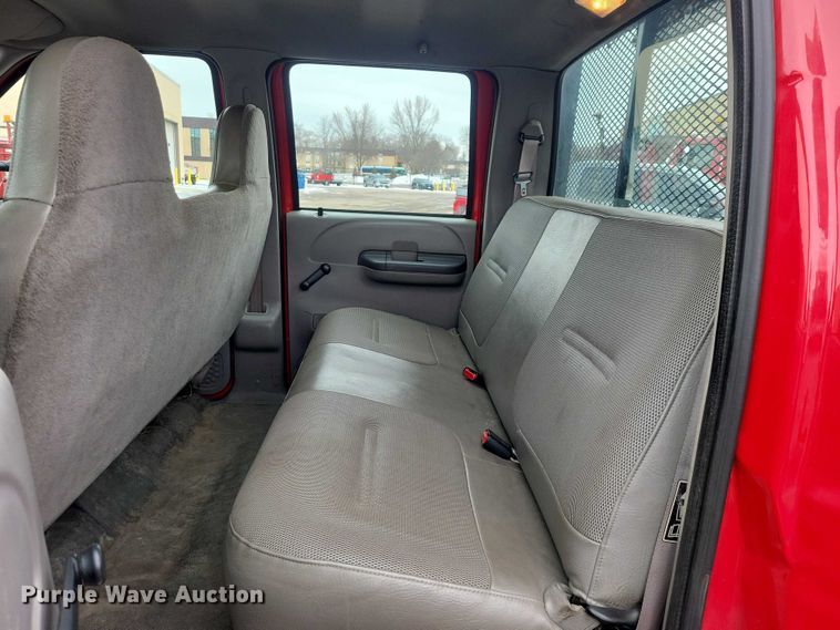 image for item NO9998 2000 Ford F450 Super Duty XL Crew Cab flatbed truck