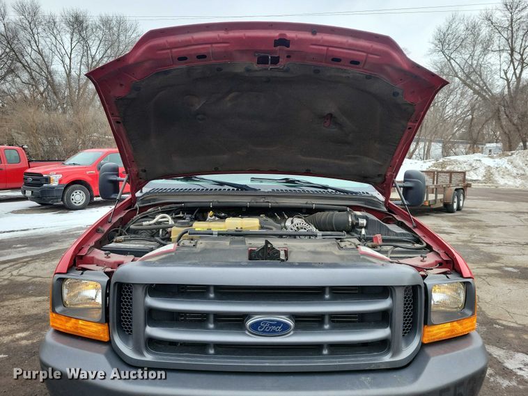 image for item NO9998 2000 Ford F450 Super Duty XL Crew Cab flatbed truck