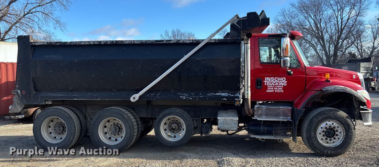image for item OE9377 2005 International 7600 dump truck