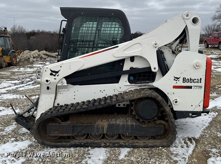 image for item OE9509 2016 Bobcat T770 tracked skid steer loader