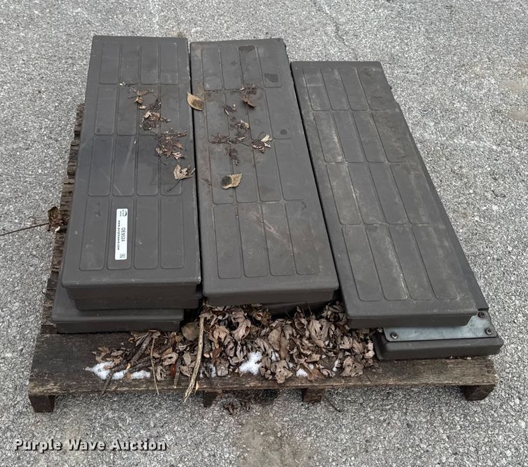 image for item OE9524 Playground equipment