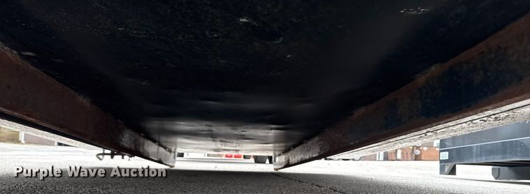 image for item OE9529 2016 Ford F550 Super Duty hook lift truck