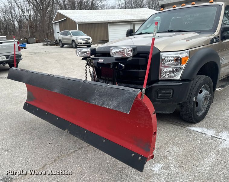 image for item OE9530 2012 Ford F450 Super Duty dump truck