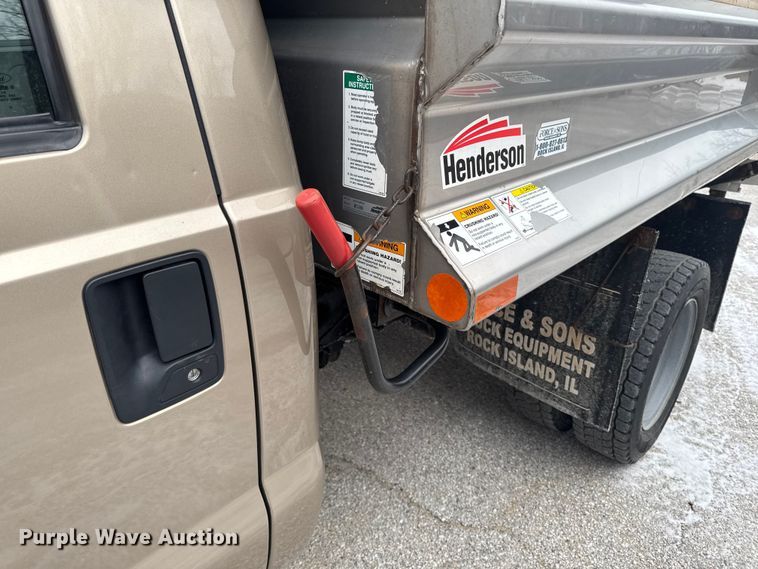 image for item OE9530 2012 Ford F450 Super Duty dump truck