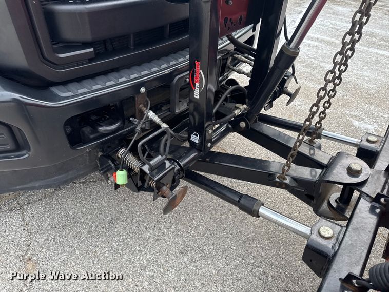 image for item OE9530 2012 Ford F450 Super Duty dump truck