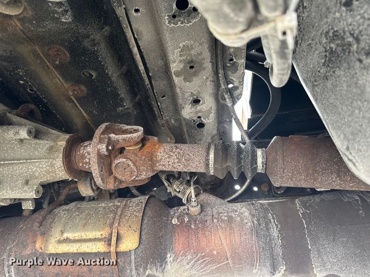 image for item OE9530 2012 Ford F450 Super Duty dump truck