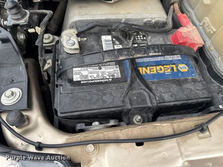 image for item OE9530 2012 Ford F450 Super Duty dump truck