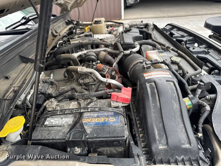 image for item OE9530 2012 Ford F450 Super Duty dump truck