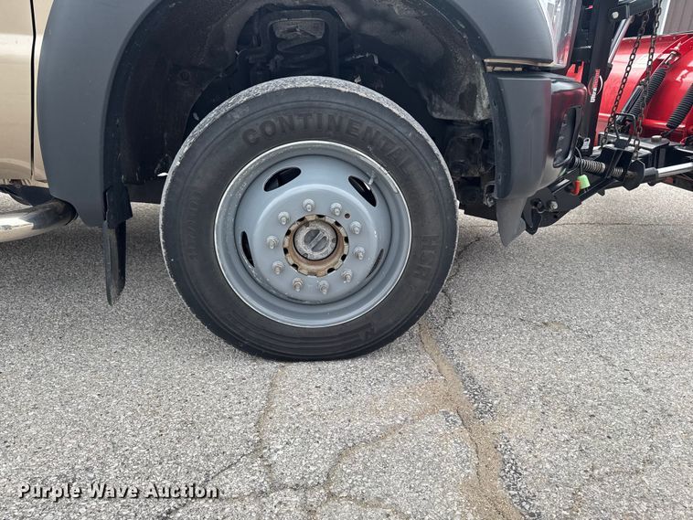 image for item OE9530 2012 Ford F450 Super Duty dump truck