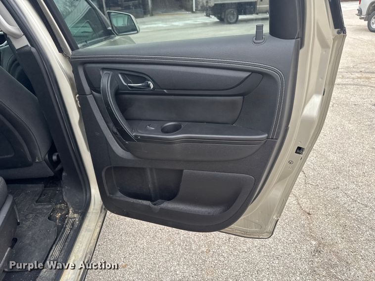 image for item OE9531 2016 Chevrolet Traverse SUV