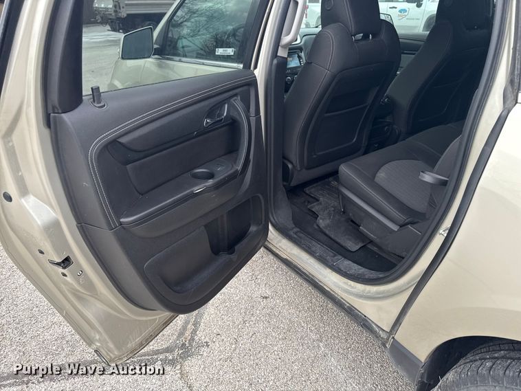 image for item OE9531 2016 Chevrolet Traverse SUV