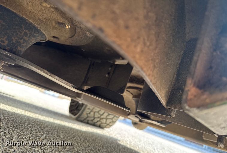 image for item OE9533 2018 John Deere Z994R ZTR lawn mower