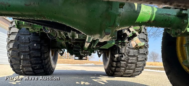 image for item OE9535 John Deere 1070 MFWD tractor