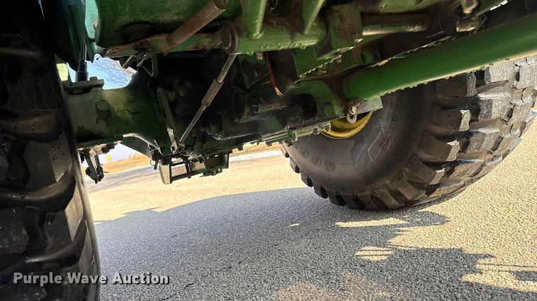 image for item OE9535 John Deere 1070 MFWD tractor