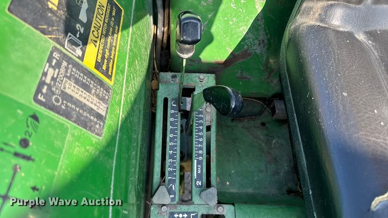image for item OE9535 John Deere 1070 MFWD tractor