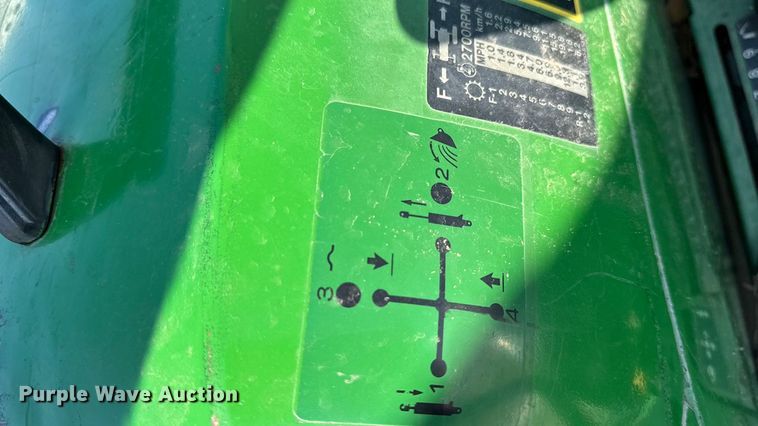 image for item OE9535 John Deere 1070 MFWD tractor