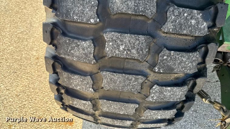 image for item OE9535 John Deere 1070 MFWD tractor