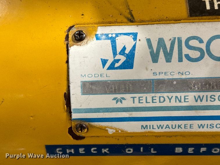 image for item OE9537 2015 Vermeer 630A stump grinder