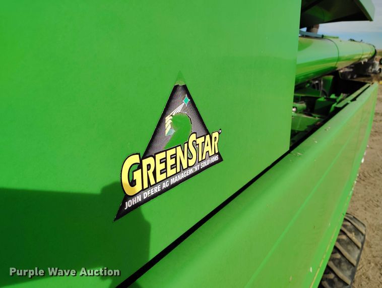 image for item DT0834 2004 John Deere 9660 STS combine