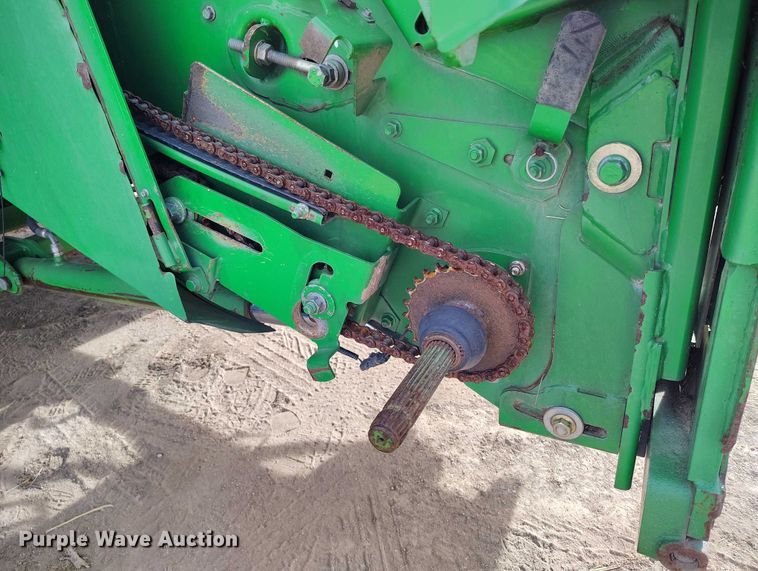 image for item DT0834 2004 John Deere 9660 STS combine