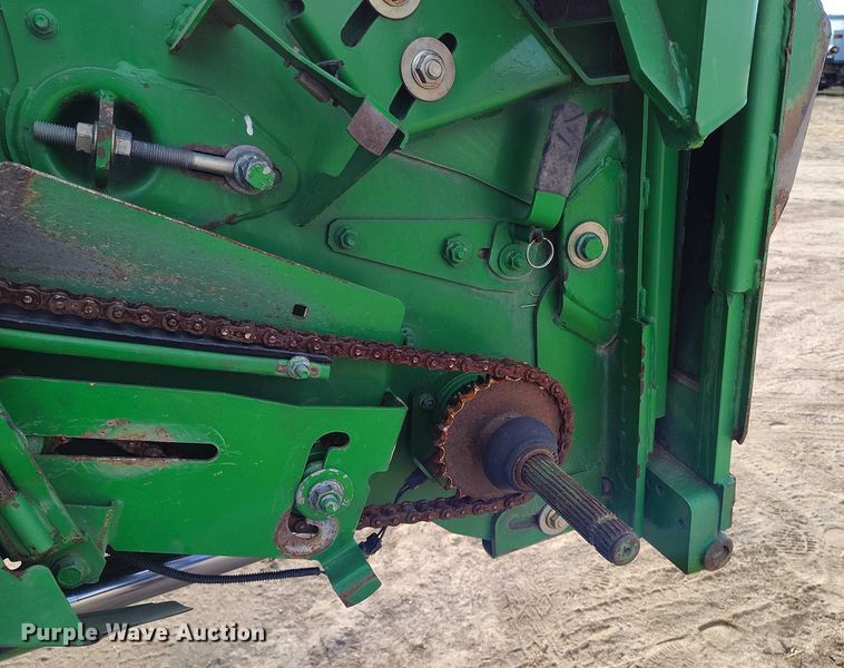 image for item DT0834 2004 John Deere 9660 STS combine