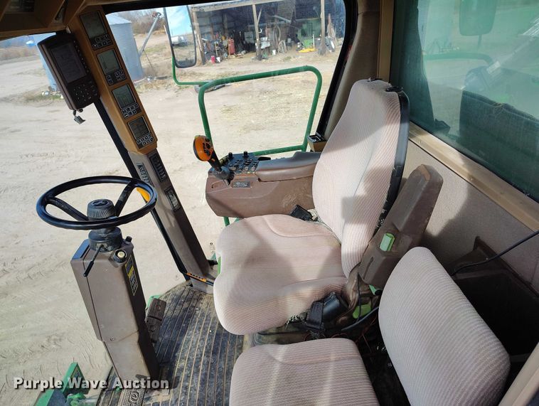 image for item DT0834 2004 John Deere 9660 STS combine