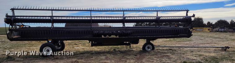 image for item DT0836 1997 Macdon 960 draper head