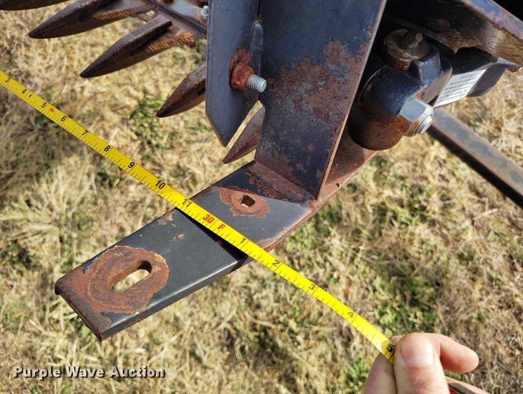 image for item DT0836 1997 Macdon 960 draper head