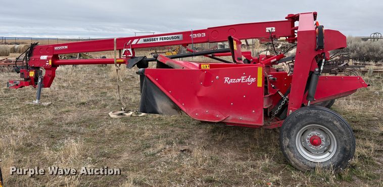 image for item EC8255 2020 Massey Ferguson 1393 swather / windrower