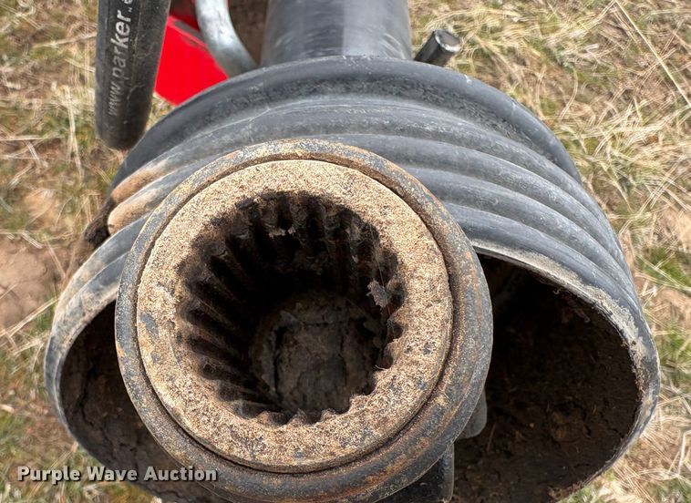 image for item EC8255 2020 Massey Ferguson 1393 swather / windrower