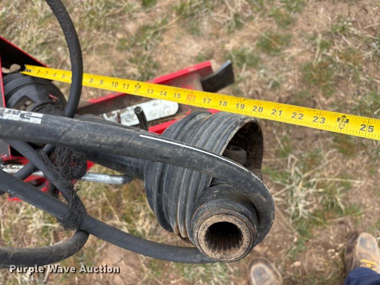 image for item EC8255 2020 Massey Ferguson 1393 swather / windrower