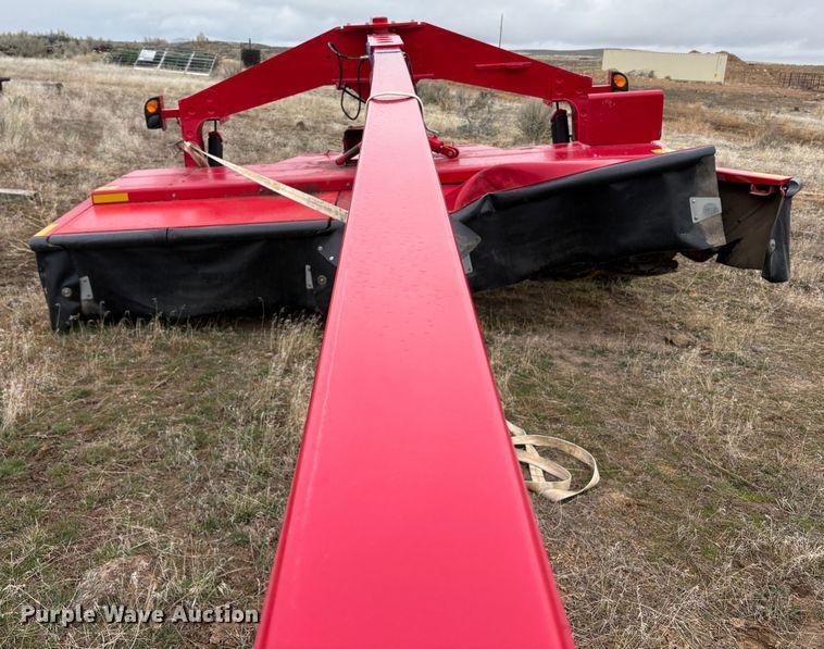 image for item EC8255 2020 Massey Ferguson 1393 swather / windrower