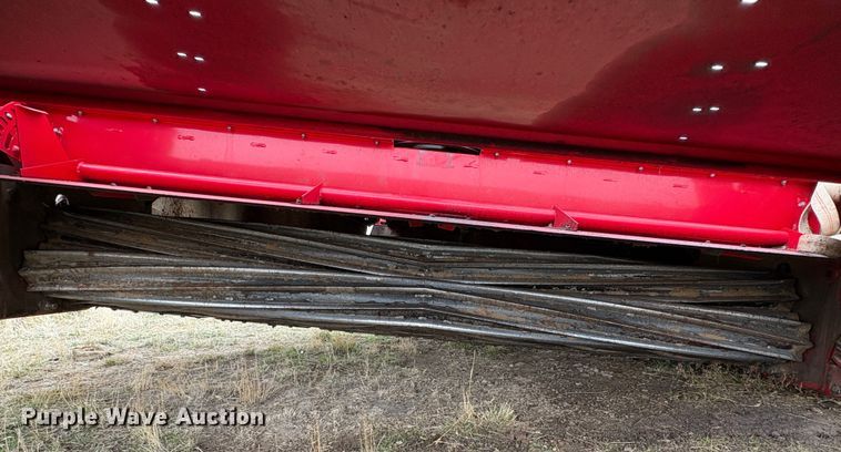 image for item EC8255 2020 Massey Ferguson 1393 swather / windrower