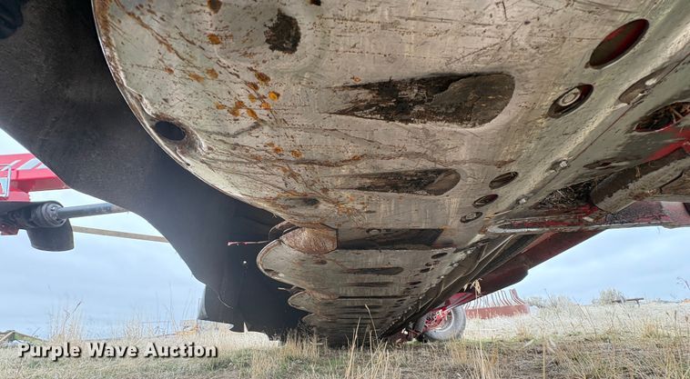 image for item EC8255 2020 Massey Ferguson 1393 swather / windrower