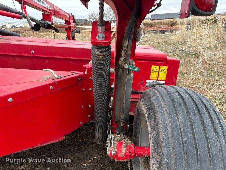 image for item EC8255 2020 Massey Ferguson 1393 swather / windrower