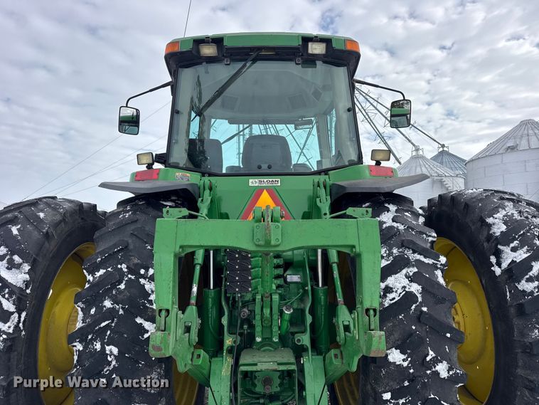 image for item EF2384 1998 John Deere 8200 tractor