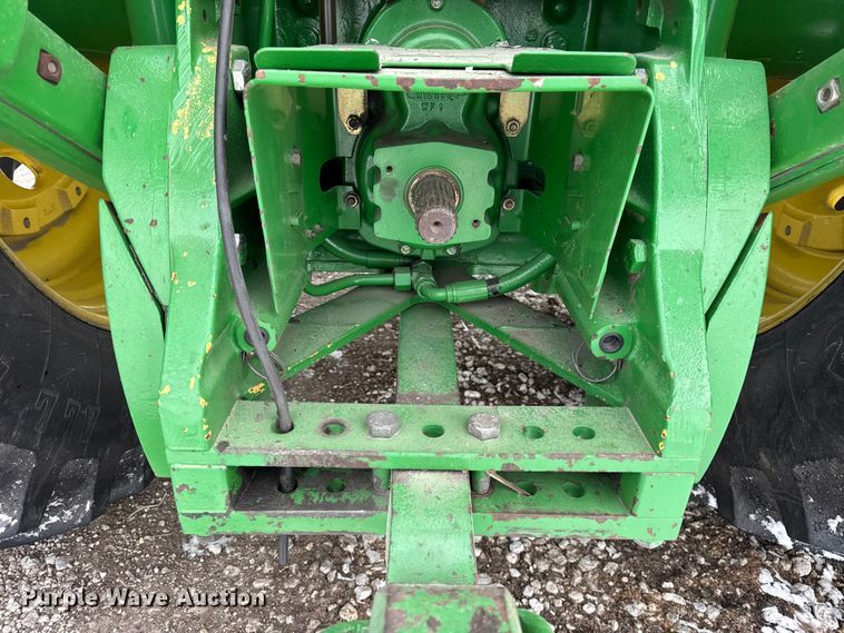 image for item EF2384 1998 John Deere 8200 tractor