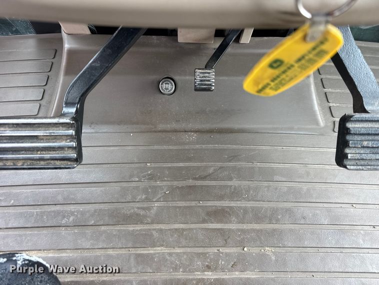 image for item EF2385 2013 John Deere 9510R 4WD tractor