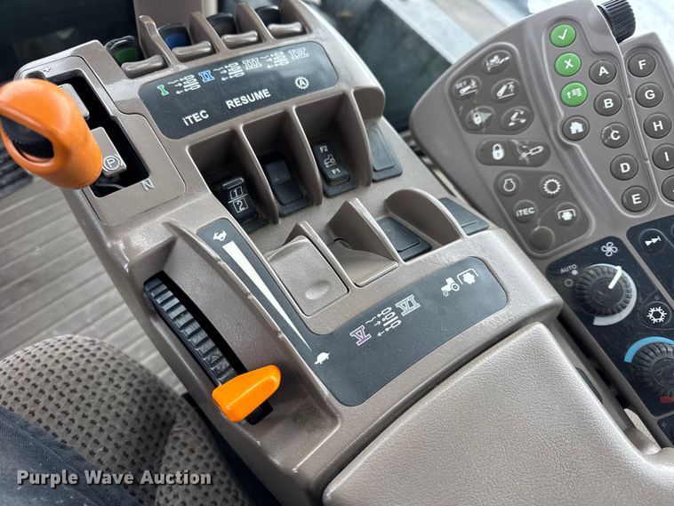 image for item EF2385 2013 John Deere 9510R 4WD tractor