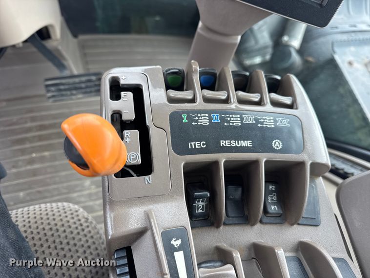 image for item EF2385 2013 John Deere 9510R 4WD tractor