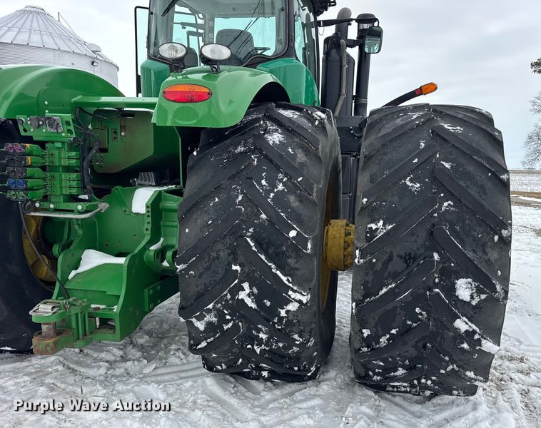 image for item EF2385 2013 John Deere 9510R 4WD tractor