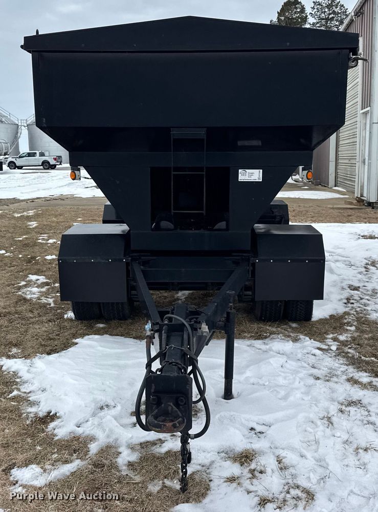 image for item EF2386 Gravity wagon