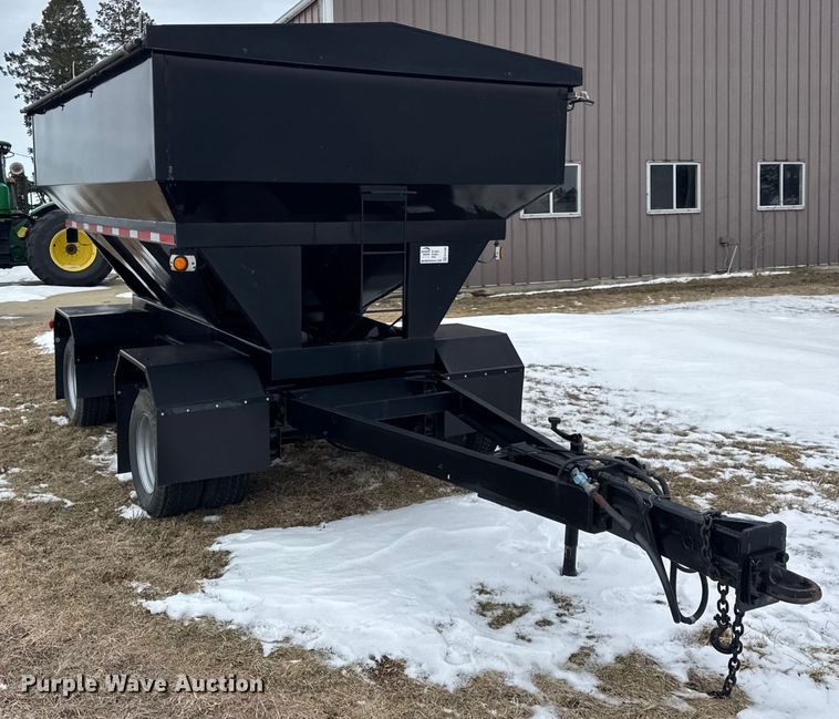 image for item EF2386 Gravity wagon