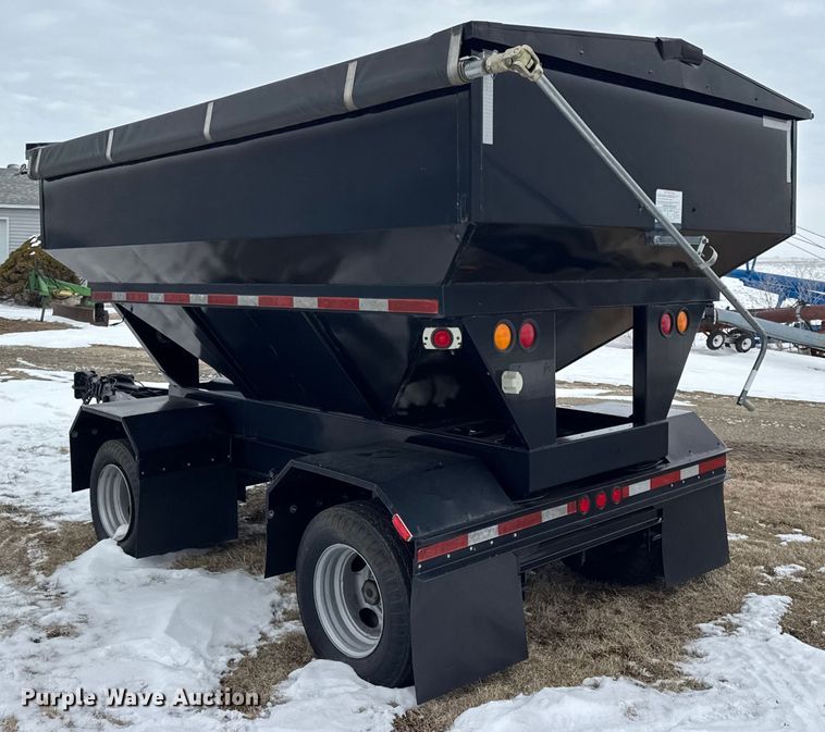 image for item EF2386 Gravity wagon