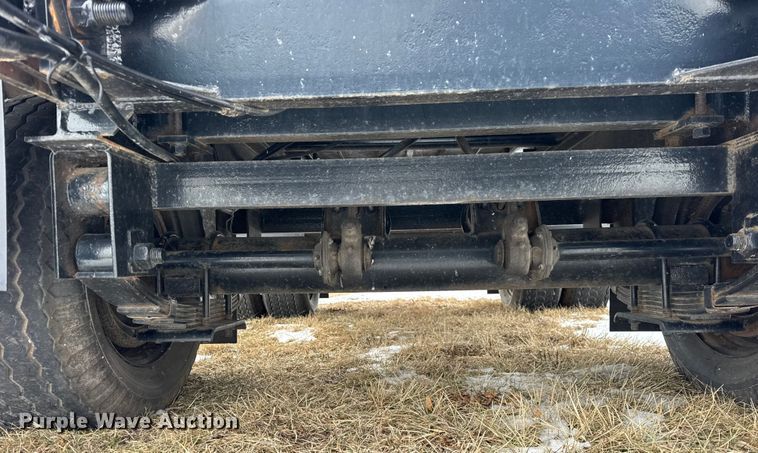 image for item EF2386 Gravity wagon