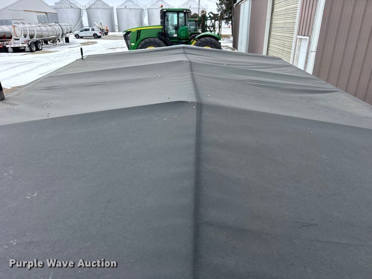 image for item EF2386 Gravity wagon