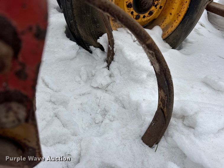 image for item EF2387 Kewanee 1502 cultipacker