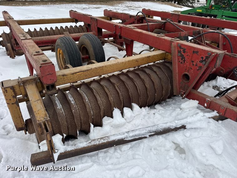 image for item EF2387 Kewanee 1502 cultipacker