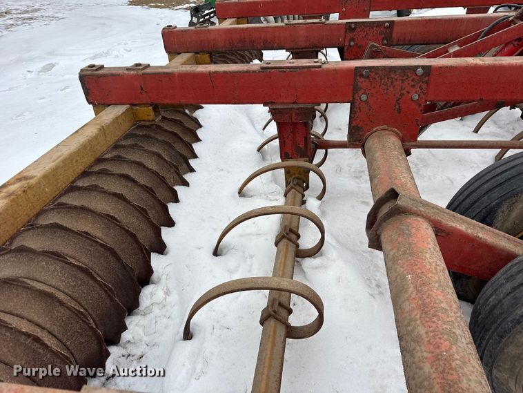 image for item EF2387 Kewanee 1502 cultipacker