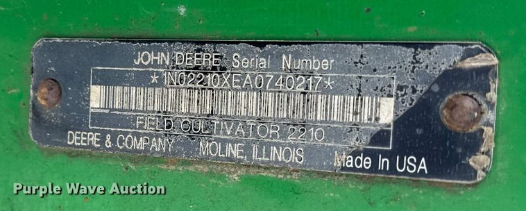 image for item EF2389 2010 John Deere 2210 field cultivator
